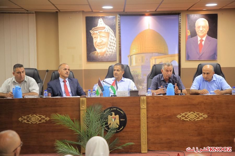 تنظيم ندوة أدبية بعنوان (أدب المقاومة) في طولكرم